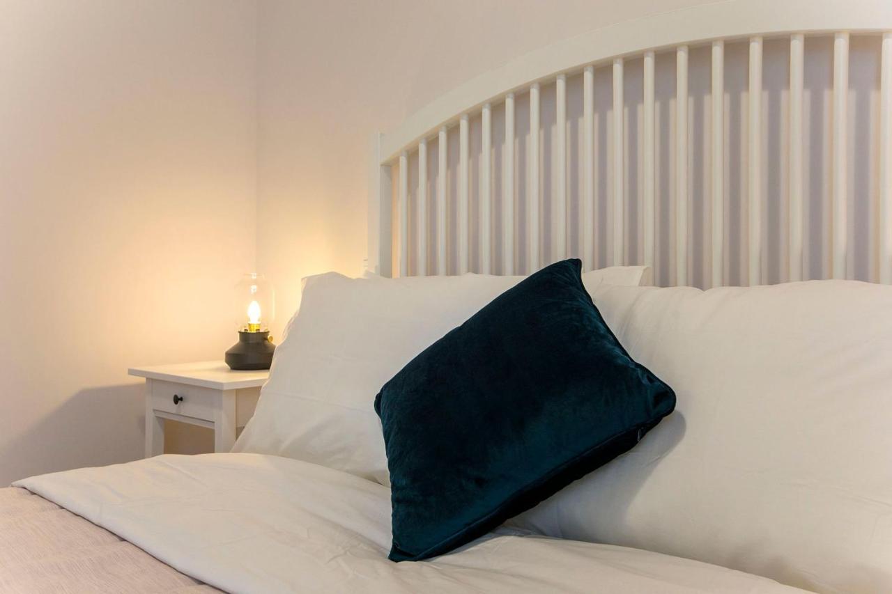 Lovelystay - 2Br Flat With Ac In Duque De Loule Porto Exterior photo